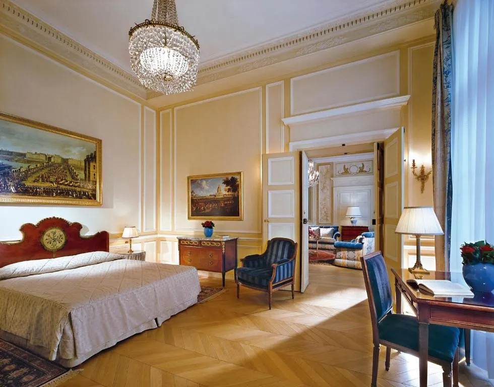 Lotti 4* Paris